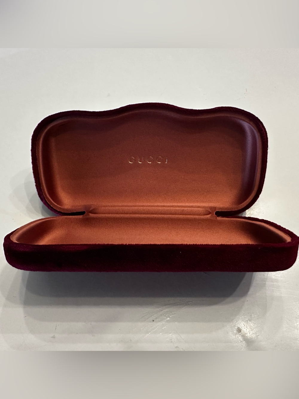 Gucci Velvet Eyewear Case in Burgundy with Brown Interior